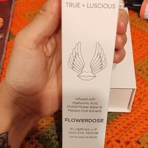Flowerdose Plumping Lip and Eye Serum